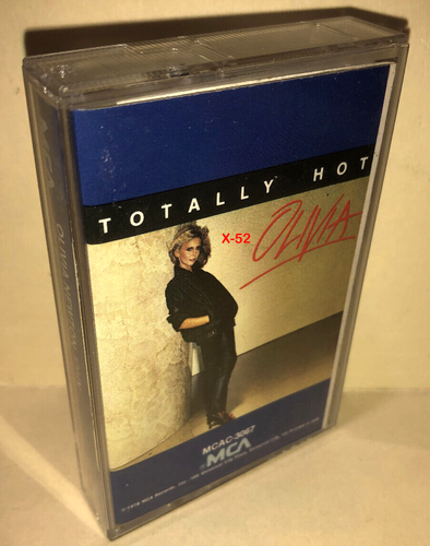 Olivia Newton John Totally Hot vintage cassette tape MCAC 3067 a little mor love - Foto 2 di 8