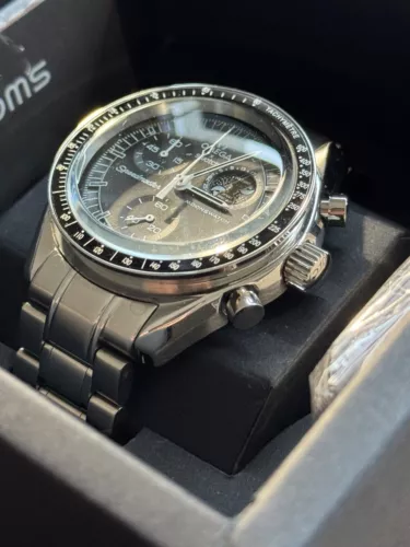 Omega X Swatch Metal Mod Moonswatch Mission to the Moonphase - Metal Case