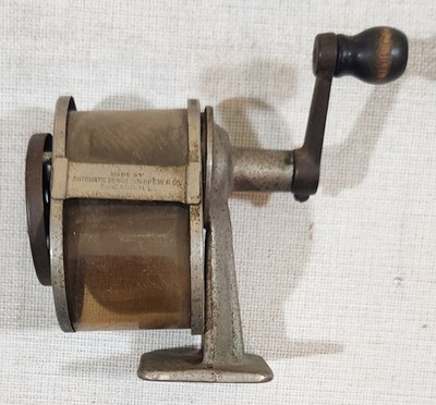 VTG Pencil Sharpener made by Automatice Pencil Sharpener Co Chicago Old School