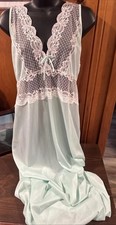 Glencraft Vintage Sz M Blue Aqua White Lace Trim Long Nightgown Union Made