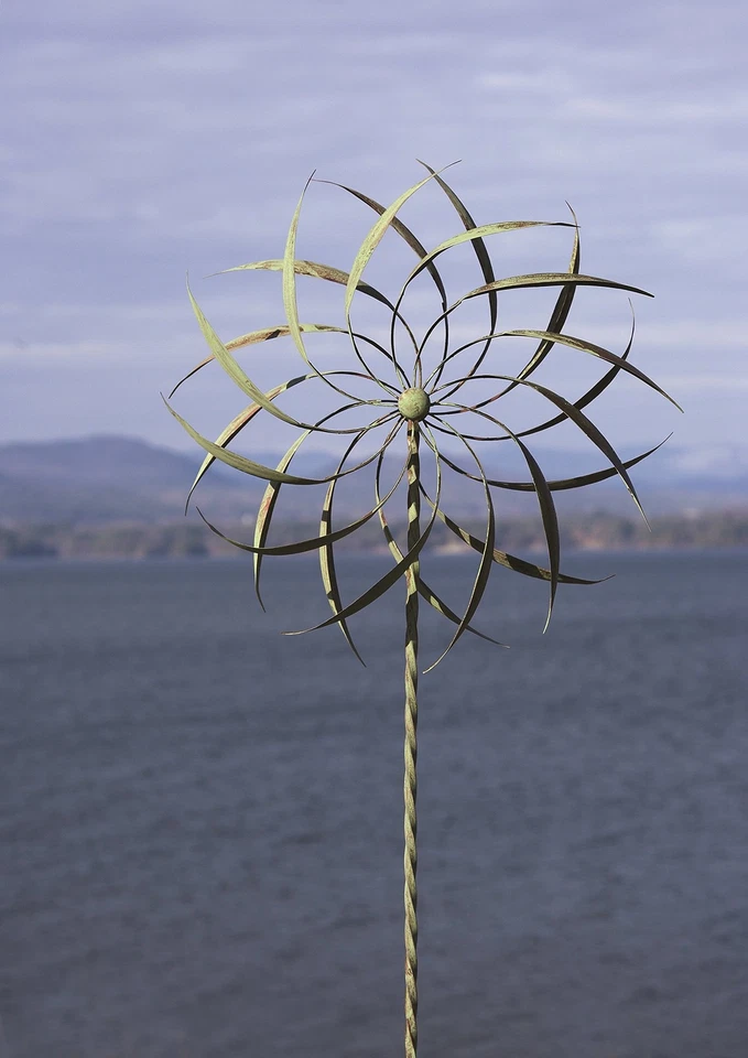 Медный/Verdigris Pinwheel Stake Spinner, 22 «X75» - Изображение 2 из 2