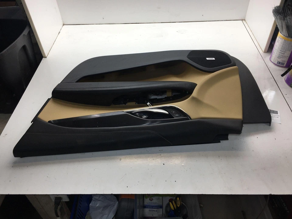 14 CADILLAC ATS Front Door Trim Panel Foto 3 de 4