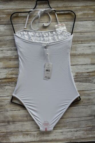 PQ SWIM BLANCO LIRIO FLUTTER UNA PIEZA (M) NUEVO CON ETIQUETAS $154 - Imagen 6 de 6