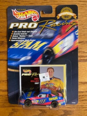 1997 HOT WHEELS PRO RACING NASCAR SUPERSPEEDWAY 1ST EDITION LOT OF 1997 HOT WHEELS PRO RACING NASCAR SUPERSPEEDWAY 1ST EDITION LOT OF