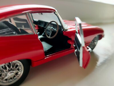 専用品　フランクリンミント　１／２４　ジャガー　Ｅタイプ　クーペ　１９６１年 ジャガーEタイプ (グンゼ 1/24)＞ ビンテージガレージ ＞ 2018年