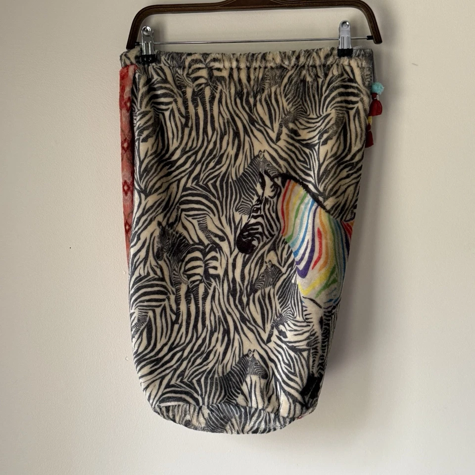 Bolso de viaje Johnny Was polar imitación piel de oveja forrado bordado cebra piscina preppy Foto 4 de 4