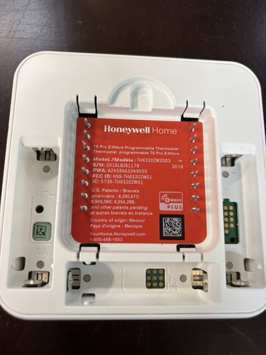 Honeywell Home TH6320ZW2003 T6 Pro Z-Wave Programmable Thermostat. Works. - Picture 3 of 6