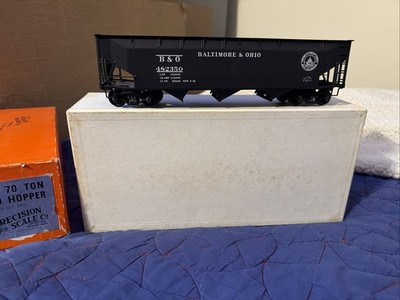 IRON HORSE MODELS  O  Scale #15010 B&O  70-ton Quad Hopper Steel  482350