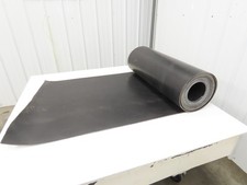 30"W x 32' Rubber Conveyor Belt 4-Ply Black 9/64"Thick Reversible