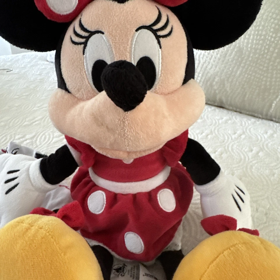 Juego de pijama Moana Girls Disney talla 4 y peluche Minnie ❤️ Foto 3 de 4