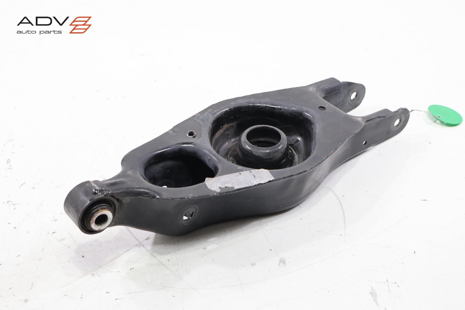 2014 - 2024 MASERATI GHIBLI REAR RIGHT SIDE LOWER CONTROL ARM SPRING PERCH OEM