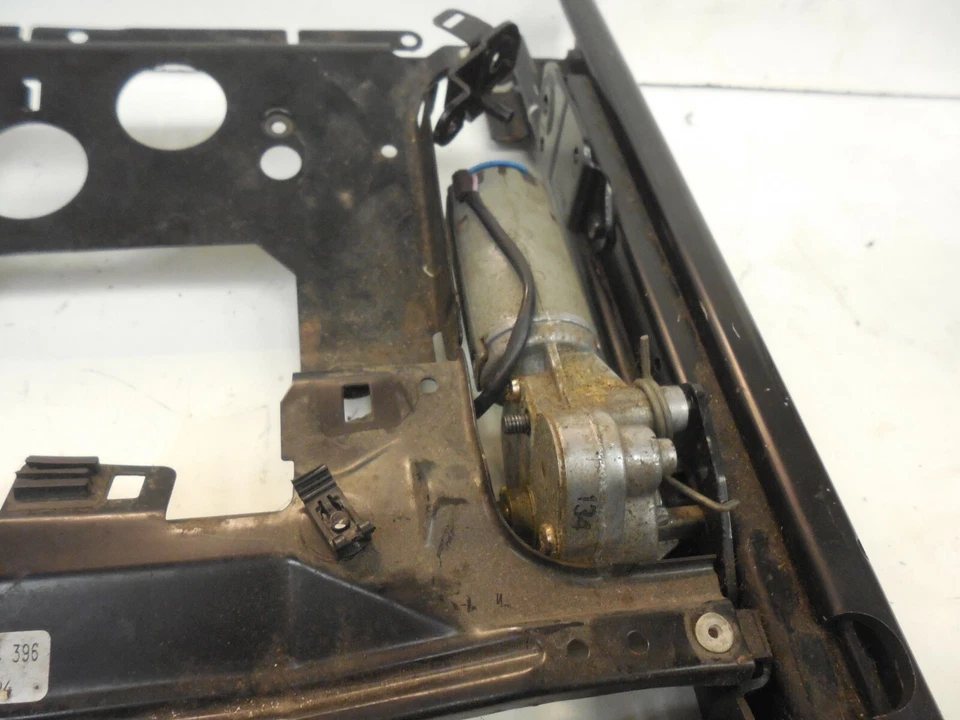 BMW 750il E32 1988-94 riel asiento delantero derecho con actuador asiento pista 8154396 740il Foto 3 de 4