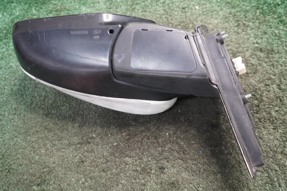 2010 2011 2012 HONDA ACCORD DRIVER SIDE WHITE Speedometer Gauge Cluster OEM - Image 3 of 4