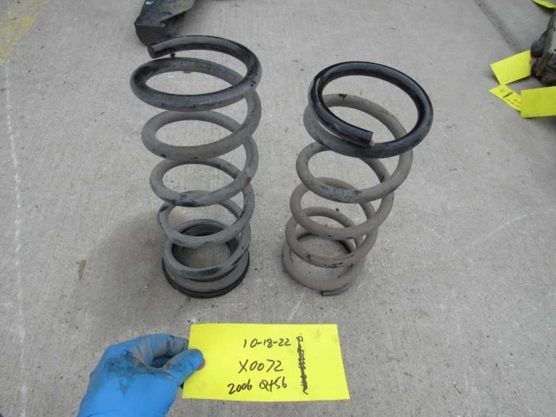 2004-2007 Infiniti QX56 conjunto de mola helicoidal de suspensão traseira para motorista passageiro  - Imagem 4 de 4
