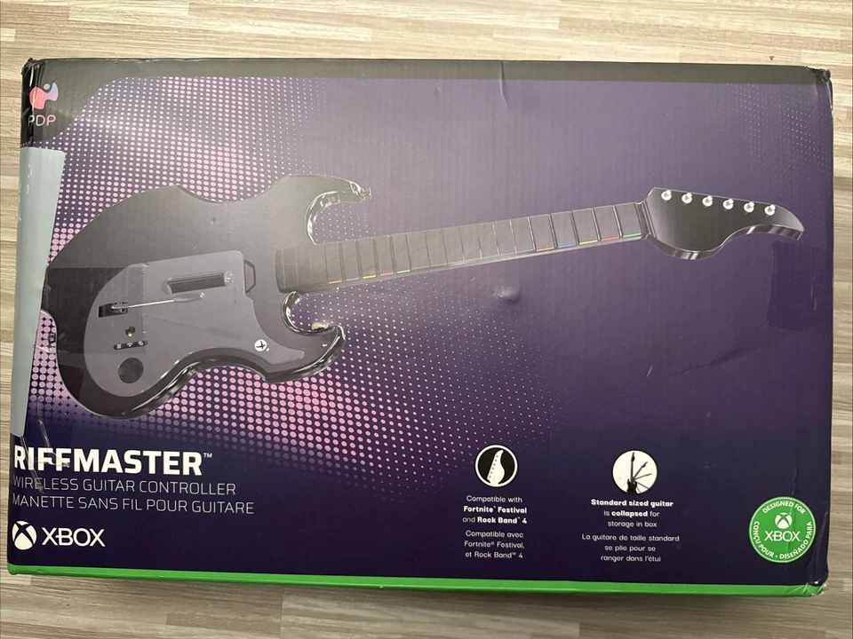 Xbox One X/S Wireless Black RIFFMASTER GUITAR + ROCK BAND 4 GAME Bundle - Image 4 of 4