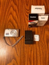 Nikon COOLPIX S3100 Digital Camera 14.0MP w/ Accessories - Tested Works