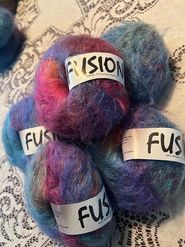 6 Balls- Fusion Yarn by Reynolds- Rainbow Color- Same Dye Lot image 3