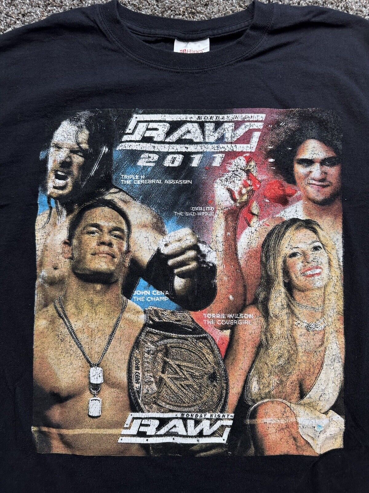 Vintage 2011 WWE Monday Night RAW XL T-Shirt John… - image 3