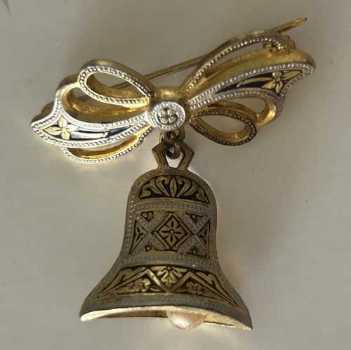 VTG Gold Tone Bell Bow Brooch Pin Damascene Toledoware Souvenir Jewelry Spain - 第 1/11 張圖片