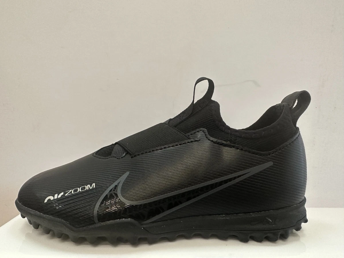 Nike kids hotsell astro