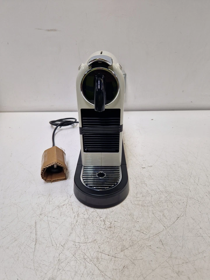 De'Longhi Nespresso CitiZ, photo 2 of 5