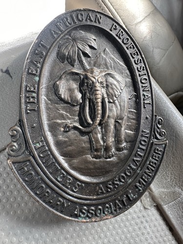 THE EAST AFRICAN PROFESIONAL HUNTERS ASSOCIATION