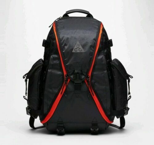 nike acg responder