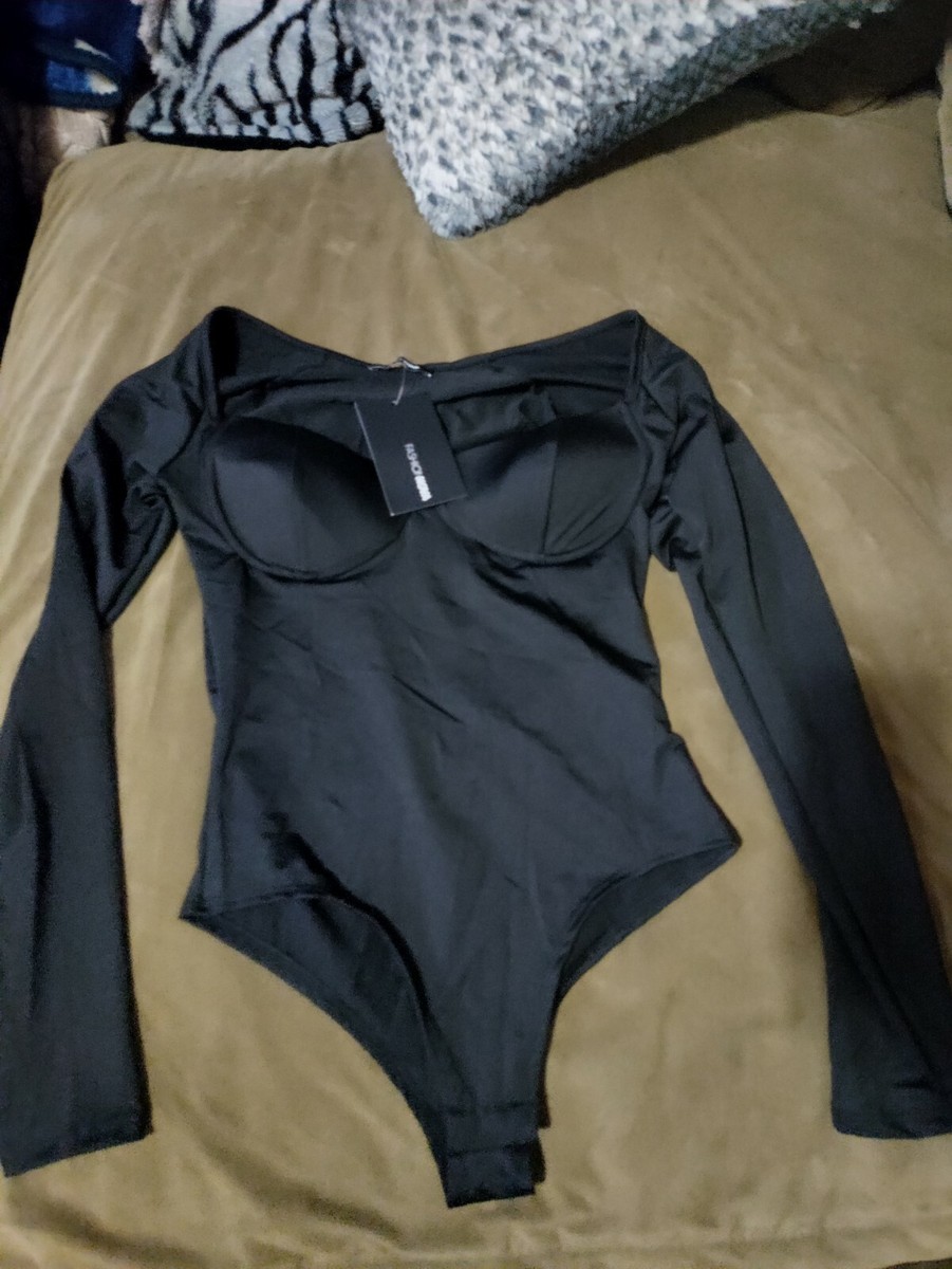 Fashion Nova Scoop Em’ Up Bodysuit Long Sleeve Black Bra Padding NWT