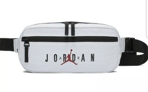 nike shoulder fanny pack