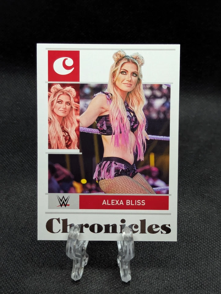 Women of WWE 🔥 Wrestling Trading Cards 🔥 You Pick 🔥 QTY Discount - Image 3 of 4