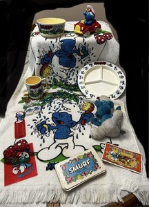 Vintage Smurf collectibles lot