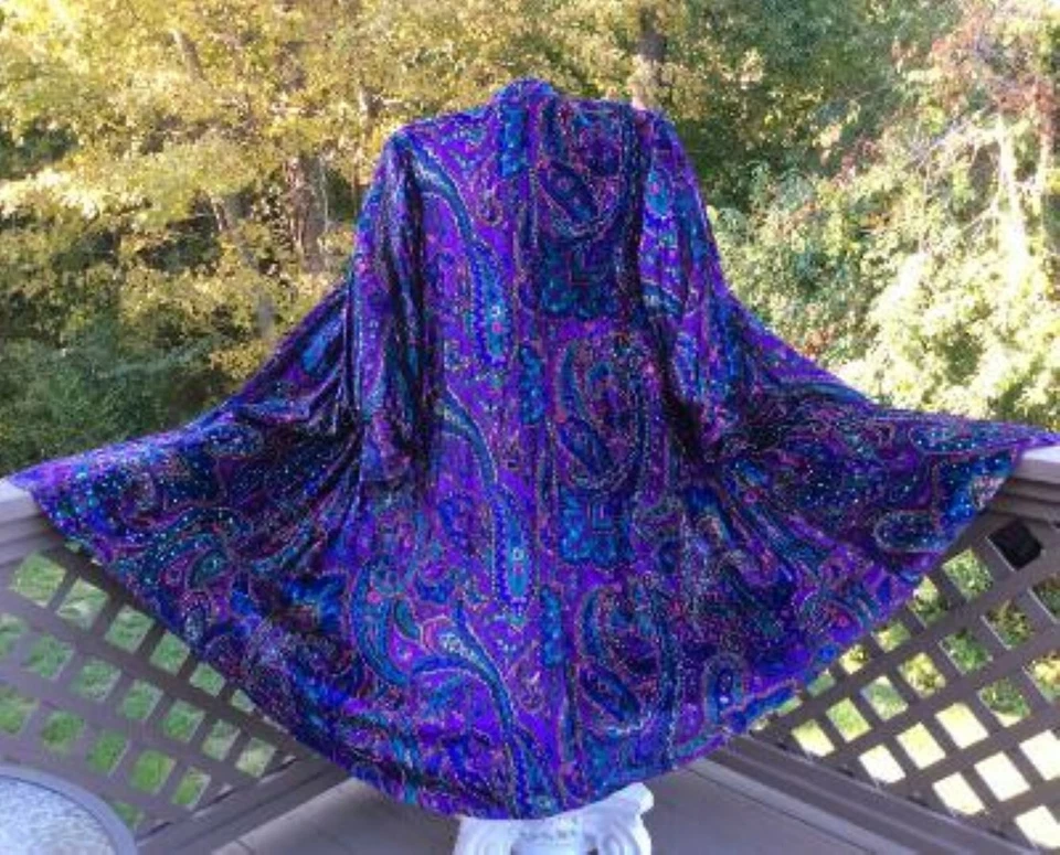 ABRIGO MAXI DE TERCIOPELO ADORNADO TALLA GRANDE JR RESORT 1X-BOHEMIO, CHIC, GITANO, HIPPIE!