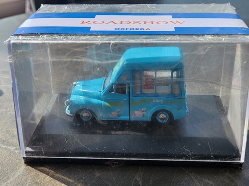 Oxford Classics Diecast MM044 Morris Minor Tonibell Ice Cream Van 1:43 boxed - Picture 5 of 7