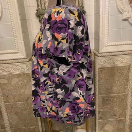 ELLE. Sz 3X. Entredeux Detail at Neck. Flounce Short Sleeve. Pullover. B84. - Picture 2 of 5