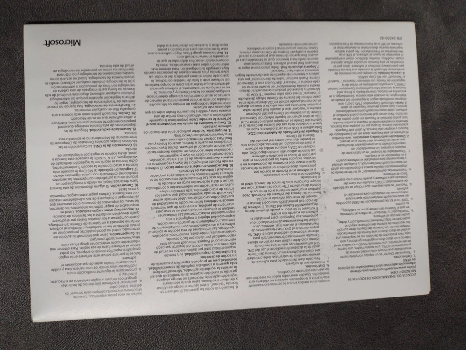 Microsoft Windows 8.1 x64 64 Bit Spanish 1PK DSP OEI DVD with Update Media (New) - Image 2 of 3