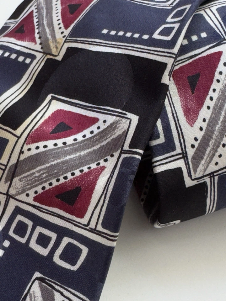 Corbata de seda italiana J T Beckett azul rojo geométrica EE. UU. Foto 3 de 4