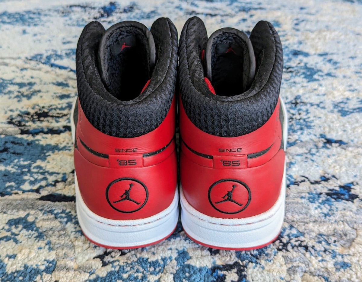 Nike AIR JORDAN ALPHA 1 \'VARSITY RED\' 2009 size 10.5 392813-001‎ Jordan Alpha 1  main image 4