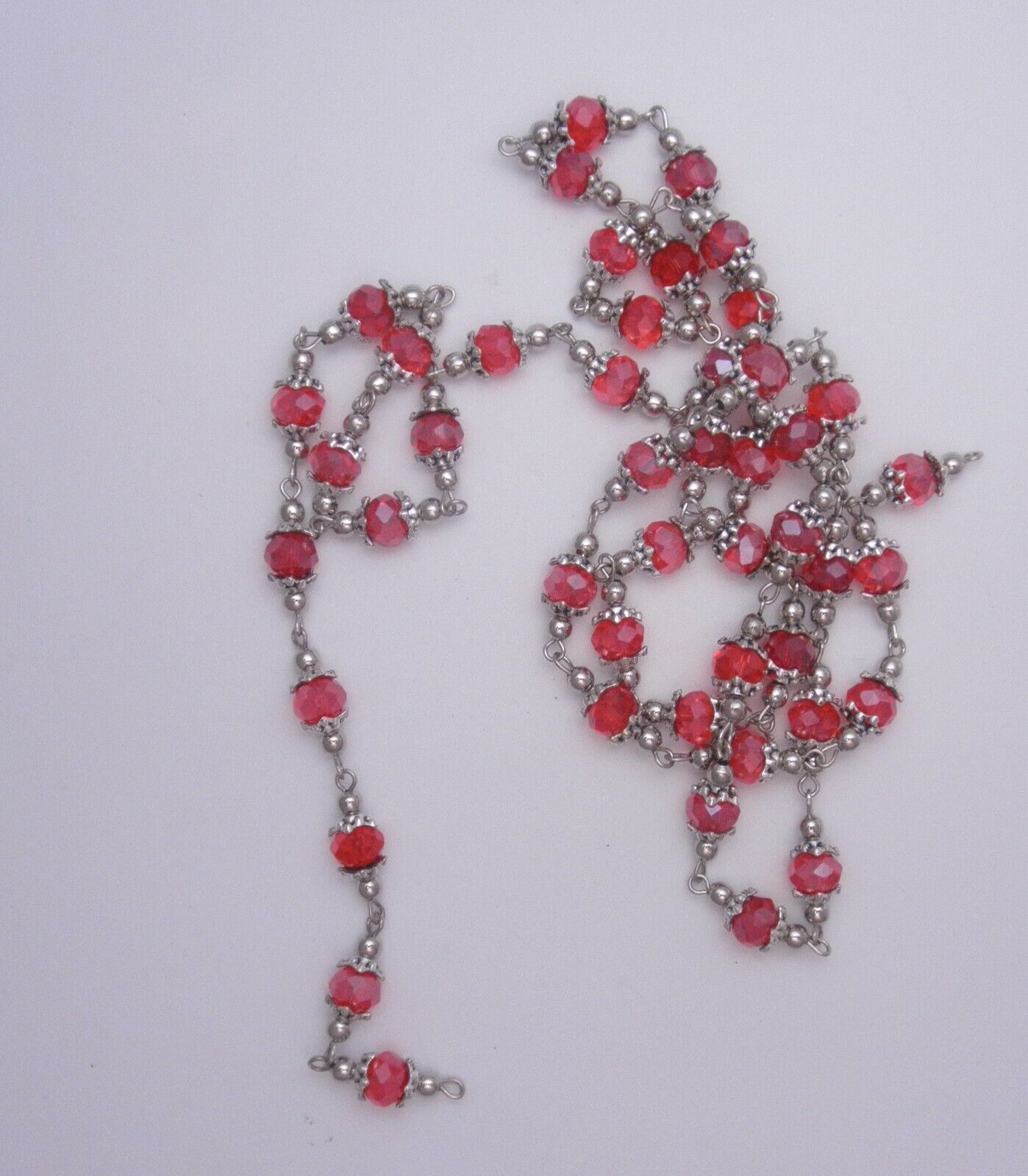 3 FEET - RED W/ SILVER. BEAD CAPS 8MM BEADED CHAIN * LOT   K 17