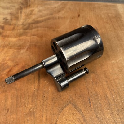 Smith & Wesson S&W Model 581 Blued Cylinder Crane for 4  Barrel .357 Mag -I74