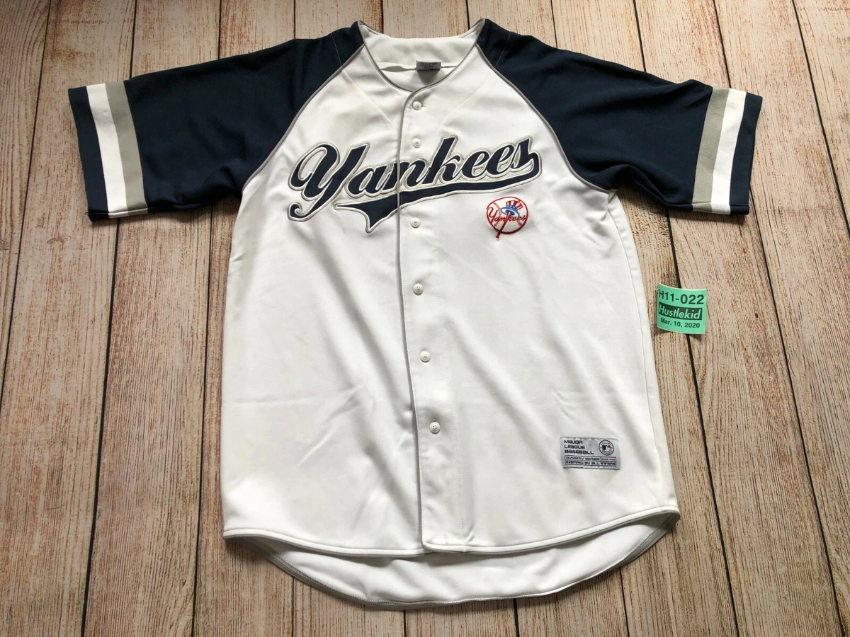 yankee button up jersey