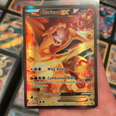 The Pokémon Company Charizard EX XY121 XY Promo Holo 2016 English Basic 180 HP