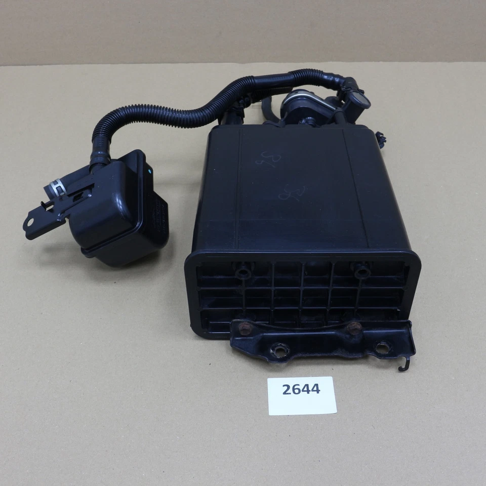 Lexus GX470 Toyota 4Runner FJ Cruiser OEM bote de carbón de vapor 77740-35511 Foto 3 de 4