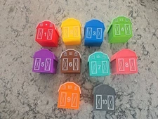 Learning Resources Peekaboo Learning Farm Counting Barns