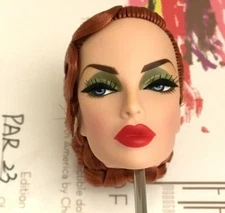 HEAD IN BLUSH SKINTONE FROM POPULAR 12" WCLUB FR: MONOGRAM INTEGRITY TOYS DOLL