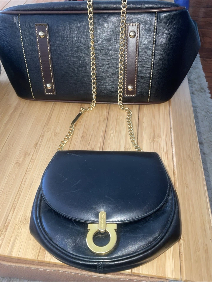 Bolso de Hombro Salvatore Ferragamo Vitello #AQ215613 Nero (Negro) Hecho en Italia Foto 2 de 4