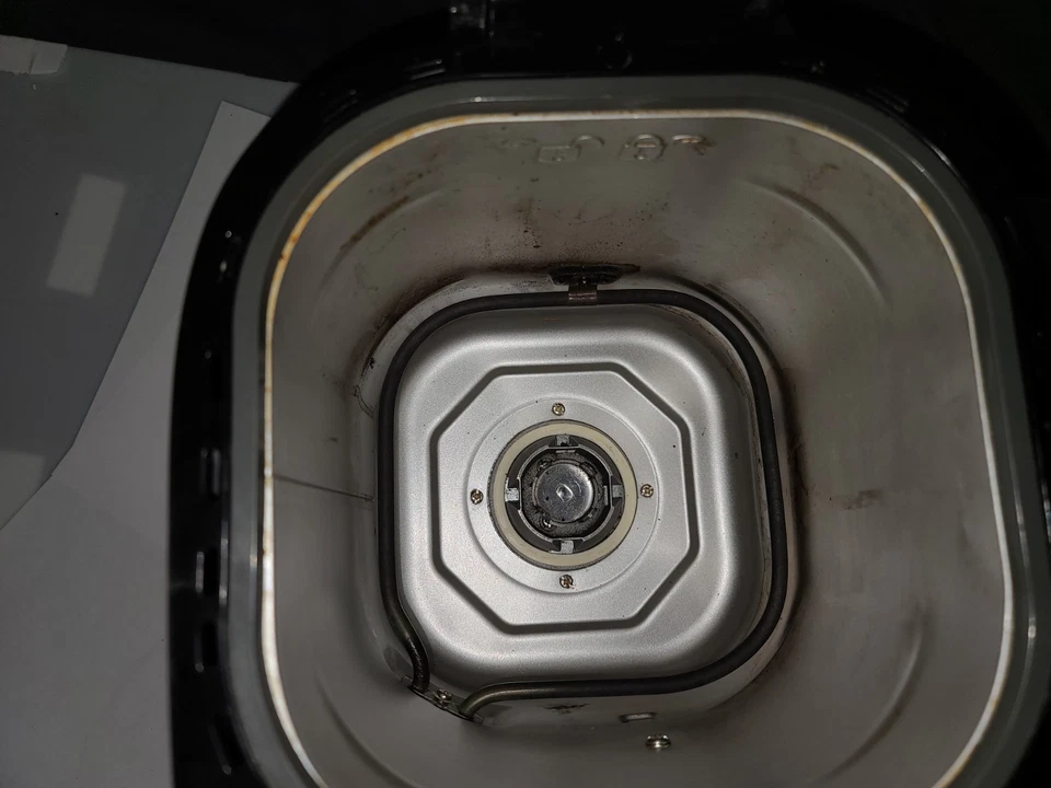 Máquina para hacer pan Wolfgang Puck SWPABMD001 2 lb. 14 funciones Foto 3 de 4