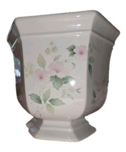 Royal Winton Ceramic Floral Indoor Plant Pot Planter Made in England