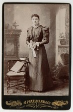 CABINET CARD Photograph Victorian Lady with Fan by Pearlmann