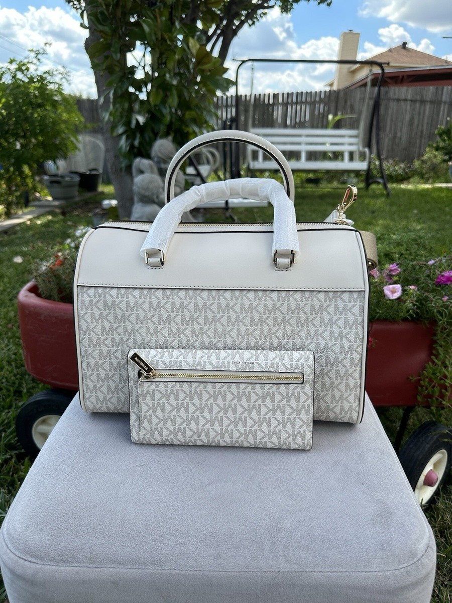 MICHAEL KORS TRAVEL MEDIUM DUFFLE SATCHEL BAG SHOULDER