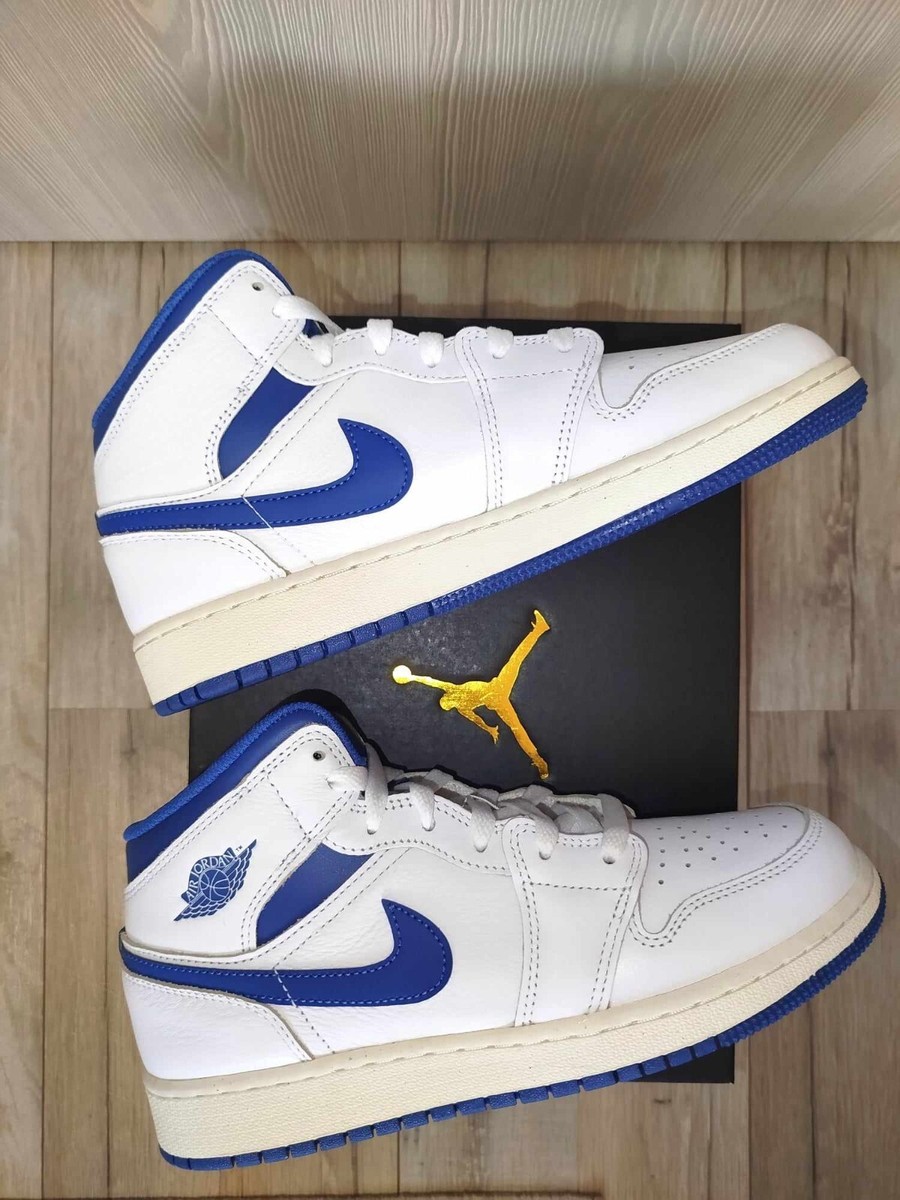 Air Jordan 1 MID SE white - blue new with box, never used  display picture 2